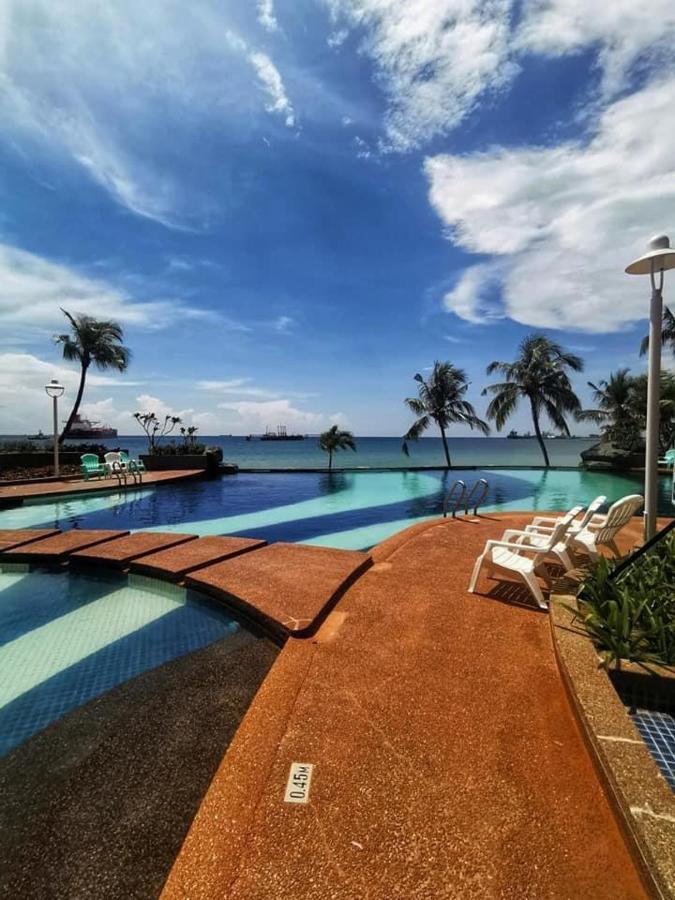 Ehsan Seaview Hotel Port Dickson Ngoại thất bức ảnh