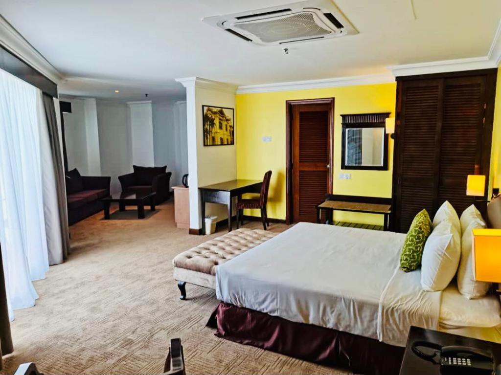 Ehsan Seaview Hotel Port Dickson Ngoại thất bức ảnh