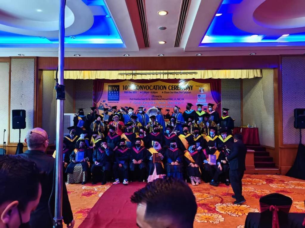 Ehsan Seaview Hotel Port Dickson Ngoại thất bức ảnh