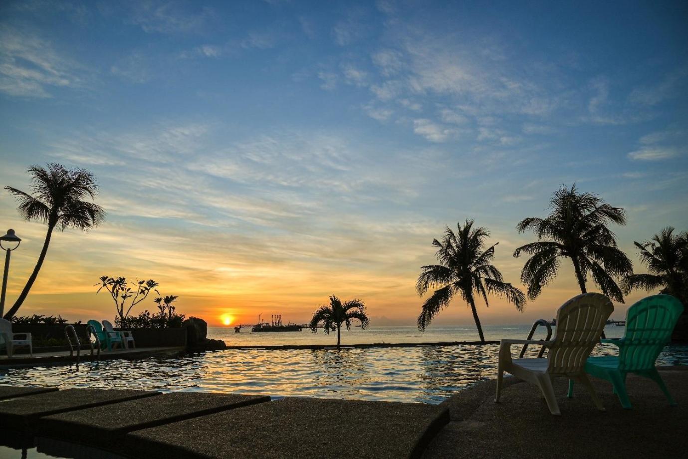 Ehsan Seaview Hotel Port Dickson Ngoại thất bức ảnh